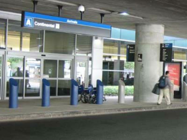 Man Strips Inside Woman's Bathroom at Airport, Then Crashes Through Ceiling Man Strips Inside Woman's Bathroom at Airport, Then Crashes Through Ceiling