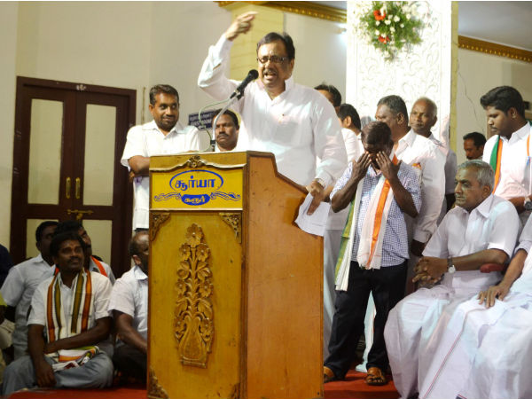 EVKS asks O Pannerselvam to meet PM on TN issues EVKS asks O Pannerselvam to meet PM on TN issues