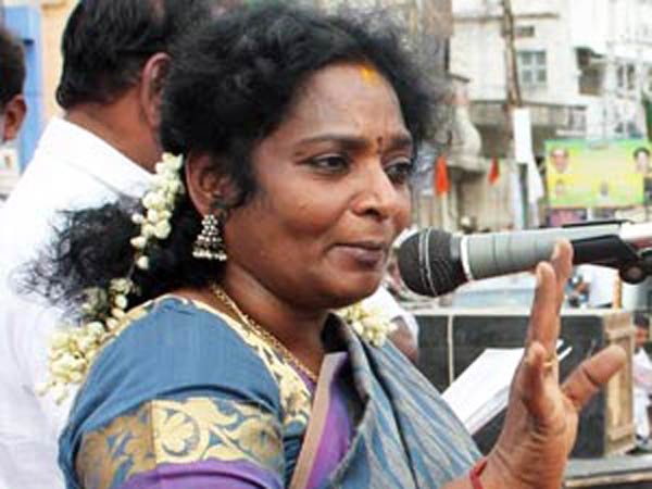 கட்சி மாறியதால் காட்சி மாறவில்லை