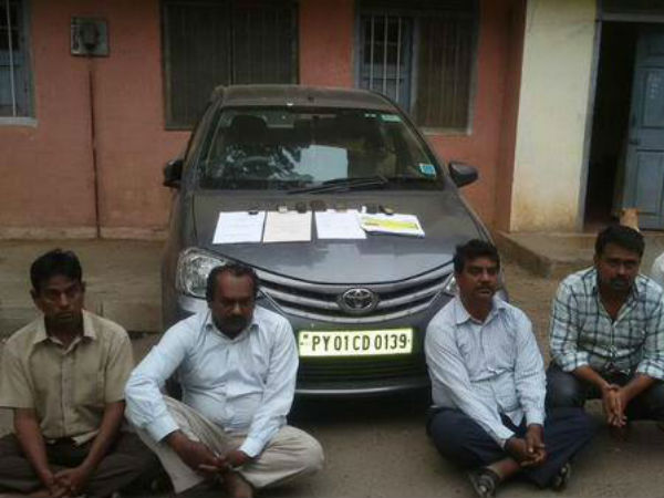 Black money fogery: Bengaluru CCB police arrested 5 conmen Black money fogery: Bengaluru CCB police arrested 5 conmen