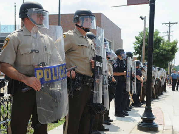 Police Officer Who Shot Teenager in Ferguson Submits Resignation Police Officer Who Shot Teenager in Ferguson Submits Resignation
