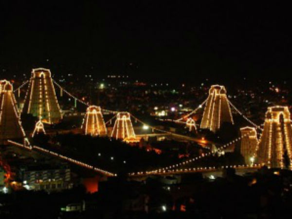 Lakhs witness car festival in Tiruvannamalai Lakhs witness car festival in Tiruvannamalai