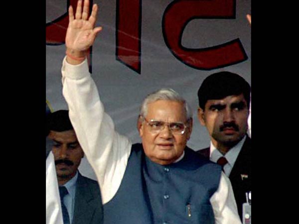 BJP, Shiv Sena call for Bharat Ratna to Atal Bihari Vajpayee BJP, Shiv Sena call for Bharat Ratna to Atal Bihari Vajpayee