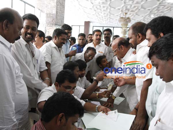 TMC party initiate aggressive membership drive in Tamilnadu TMC party initiate aggressive membership drive in Tamilnadu