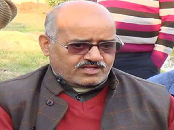 Conversion row: Dharm Jagran Samiti chief Rajeshwar Singh goes on leave Conversion row: Dharm Jagran Samiti chief Rajeshwar Singh goes on leave