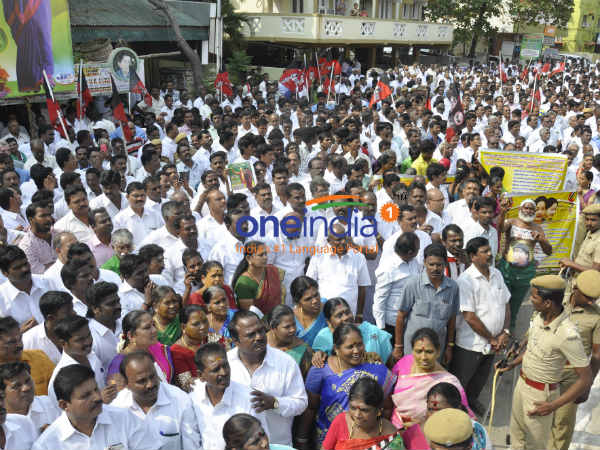 மகளிரணி