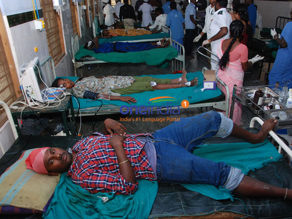 9 Killed, 9 Critical as Bus Plunges 100 ft off Hogenakkal Ghat Rd 9 Killed, 9 Critical as Bus Plunges 100 ft off Hogenakkal Ghat Rd