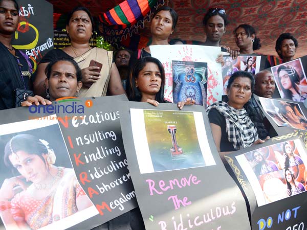 Transgenders protest against I movie Transgenders protest against I movie