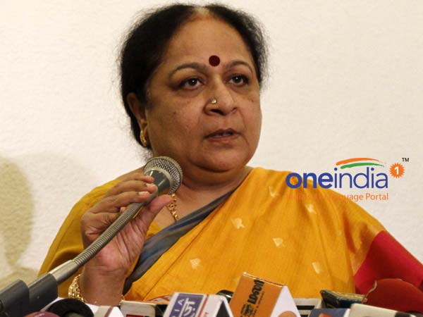 Hang me if I'm wrong - Jayanthi Natarajan Hang me if I'm wrong - Jayanthi Natarajan