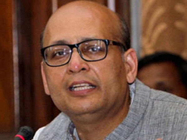 Jayanthi Natarajan acting at the behest of her 'new political masters', says Abhishek Manu Singhvi Jayanthi Natarajan acting at the behest of her 'new political masters', says Abhishek Manu Singhvi