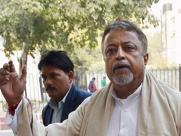 Saradha chit-fund scam: Mukul Roy quizzed by CBI, wants actual truth to come out Saradha chit-fund scam: Mukul Roy quizzed by CBI, wants actual truth to come out