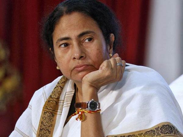 CBI should question Mamata Banerjee over Saradha scam, says BJP secretary Siddharth Nath Singh CBI should question Mamata Banerjee over Saradha scam, says BJP secretary Siddharth Nath Singh