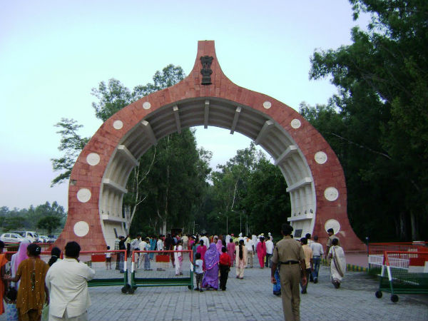 BSF to bullet-proof international border gates with Pakistan: Report BSF to bullet-proof international border gates with Pakistan: Report
