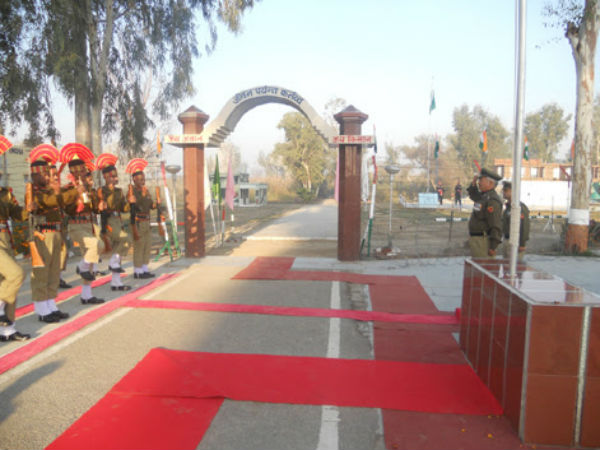 BSF to bullet-proof international border gates with Pakistan: Report BSF to bullet-proof international border gates with Pakistan: Report