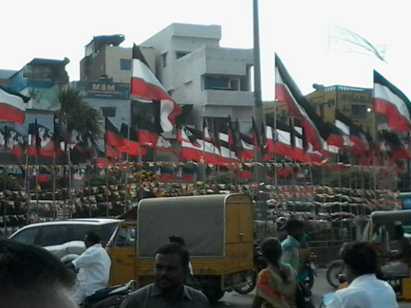 மாணவர்களுக்கு அடித்த லக்