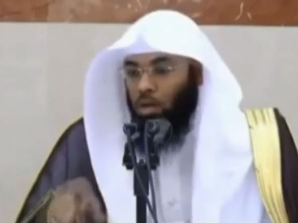 Saudi cleric rejects that Earth revolves around the Sun Saudi cleric rejects that Earth revolves around the Sun