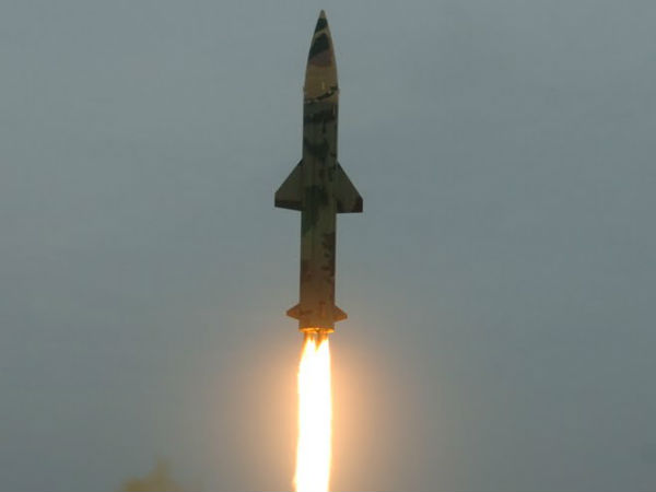 India successfully tests n-capable Prithvi-II missile India successfully tests n-capable Prithvi-II missile