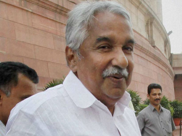 No need of CRPF to protect Mullai Periyar dam: Oommen Chandy No need of CRPF to protect Mullai Periyar dam: Oommen Chandy