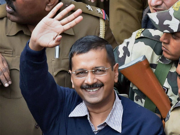 Arvind Kejriwal resigns from post of AAP convener Arvind Kejriwal resigns from post of AAP convener