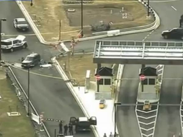 NSA shooting: 1 dead after 2 men dressed as women tried to crash gate outside Fort Meade NSA shooting: 1 dead after 2 men dressed as women tried to crash gate outside Fort Meade