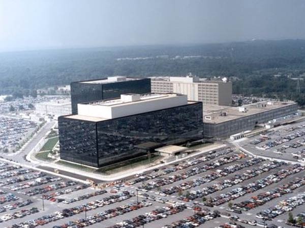 NSA shooting: 1 dead after 2 men dressed as women tried to crash gate outside Fort Meade NSA shooting: 1 dead after 2 men dressed as women tried to crash gate outside Fort Meade