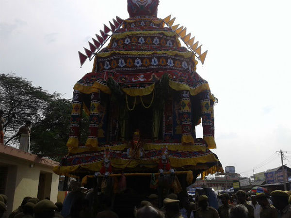 வெள்ளித் தேரோட்டம்