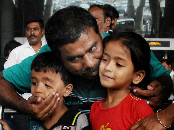 Government to End Air Evacuations From Yemen Today, Over 4000 Indians Rescued So Far Government to End Air Evacuations From Yemen Today, Over 4000 Indians Rescued So Far