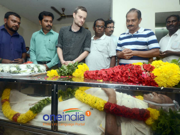 ரஷ்ய தூதர் செர்ஜி எல். கோடோவ்