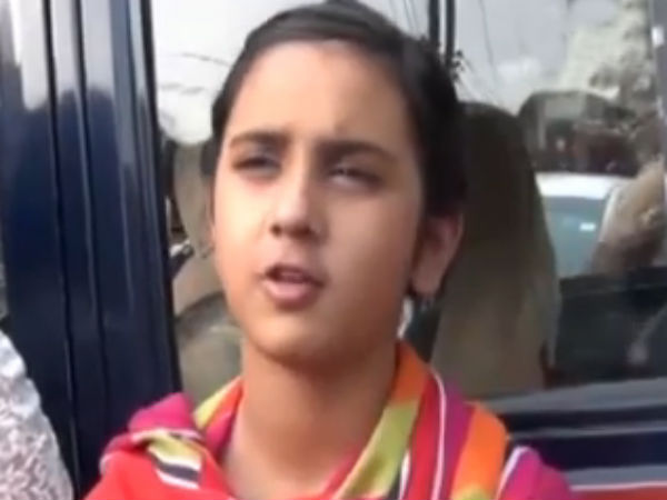 TV actress Roshni Walia harassed: 5 nabbed TV actress Roshni Walia harassed: 5 nabbed