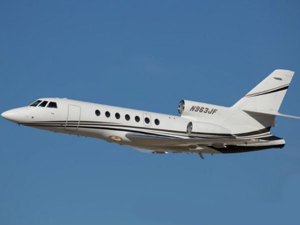 Jet carrying Serbian president goes into a dive after co-pilot spills coffee on the instrument panel Jet carrying Serbian president goes into a dive after co-pilot spills coffee on the instrument panel