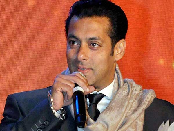 Am Muslim and Hindu, Says Salman Khan to Judge Am Muslim and Hindu, Says Salman Khan to Judge