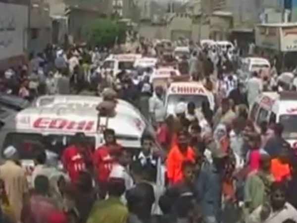41 killed as gunmen attack bus carrying passengers in Karachi 41 killed as gunmen attack bus carrying passengers in Karachi