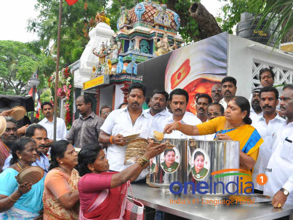 Minister Valarmathi performs 'nerthikadan' in Chennai Minister Valarmathi performs 'nerthikadan' in Chennai