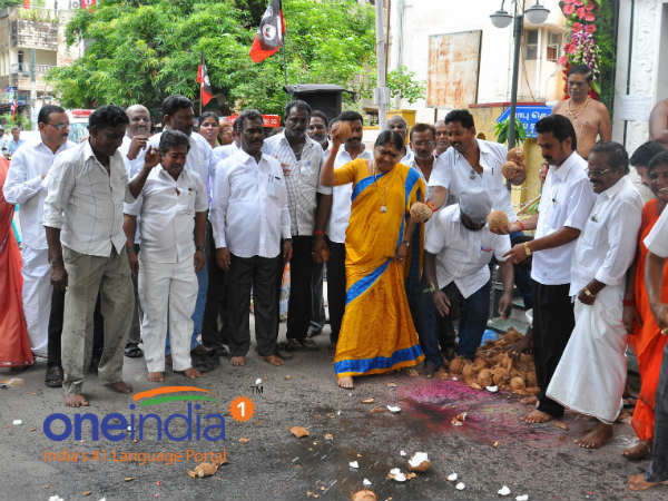Minister Valarmathi performs 'nerthikadan' in Chennai Minister Valarmathi performs 'nerthikadan' in Chennai