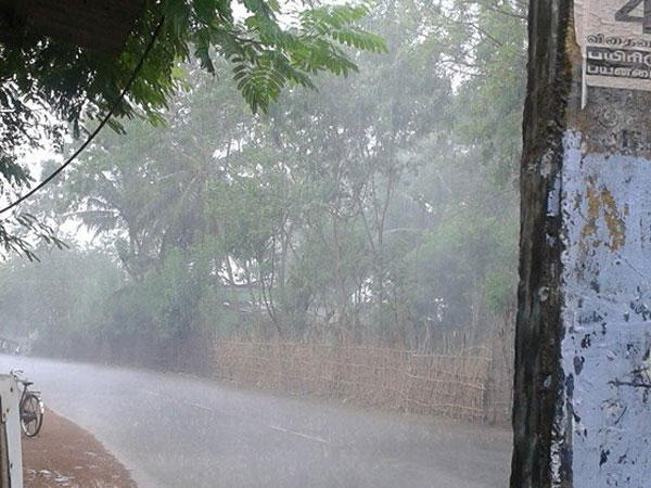 Monsoon may hit Kerala coast around May 30 Monsoon may hit Kerala coast around May 30