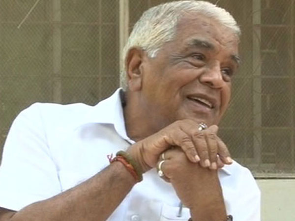84 year old former CM said to Wife of Russian leader how to wore doti without Zip or Belt 84 year old former CM said to Wife of Russian leader how to wore doti without Zip or Belt