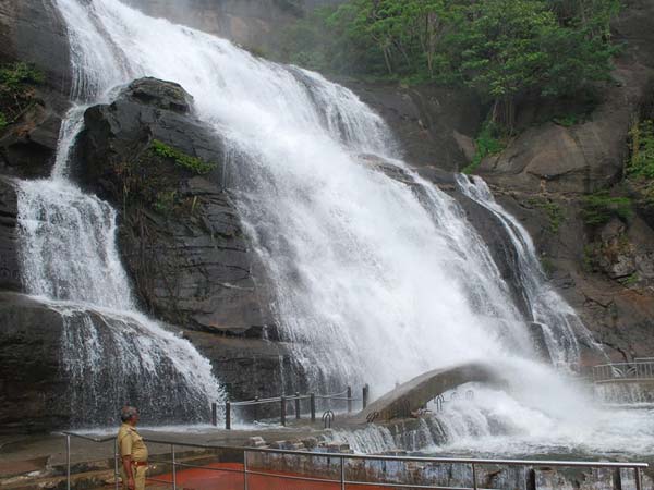 சாரல் மழை