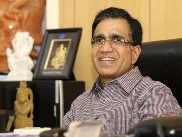 இந்தியாவிலேயே மிகப் பெரிய பணக்கார நகைக்கடைக்காரர் யாருன்னா.. அது நம்ம கல்யாண ராமன்தான்!