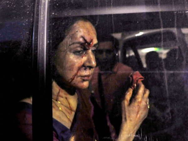 Hema Malini to give compensation aid to accident victims Hema Malini to give compensation aid to accident victims