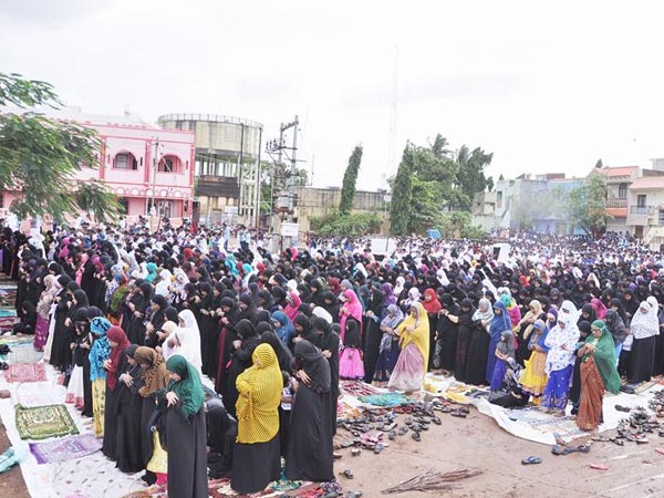 சிறப்புத் தொழுகை