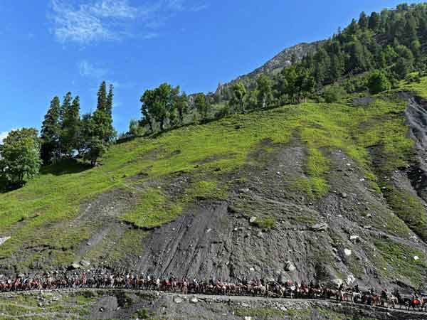 Two miners killed, 11 missing as cloudbursts hit Amarnath Two miners killed, 11 missing as cloudbursts hit Amarnath