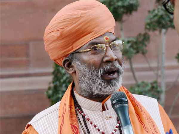 Those who can't respect judiciary can go to Pakistan: Sakshi Maharaj Those who can't respect judiciary can go to Pakistan: Sakshi Maharaj