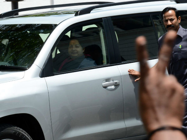 Jayalalitha lanuch Health Insurance Cooperative Department Officials Jayalalitha lanuch Health Insurance Cooperative Department Officials