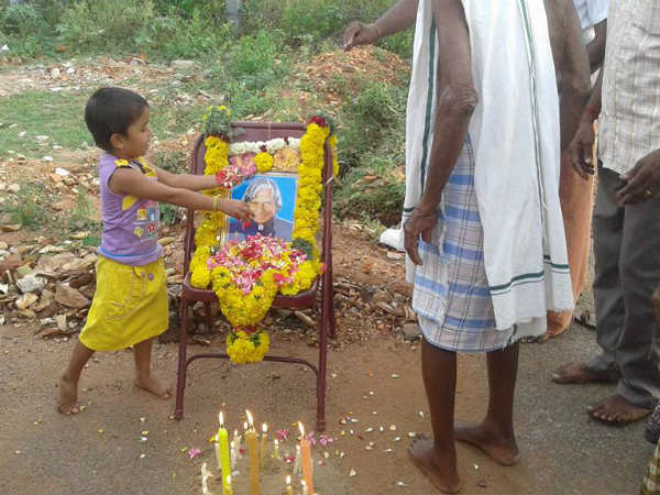 TN shuts and observes condolence to Kalam TN shuts and observes condolence to Kalam