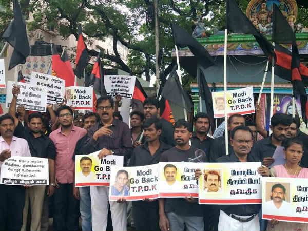 Tamil outfits staged black flag protest agains PM Modi Tamil outfits staged black flag protest agains PM Modi