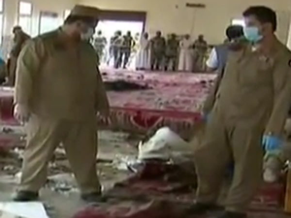 Saudi mosque blast: 13 dead; ISIS claims responsibility Saudi mosque blast: 13 dead; ISIS claims responsibility