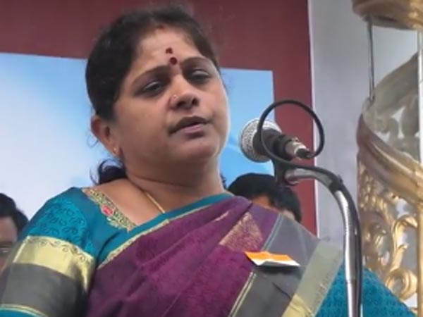 Tirupur Mayor's novel explanation to her Initials Tirupur Mayor's novel explanation to her Initials