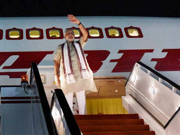 Narendra Modi visited 25 countries in 15 months Narendra Modi visited 25 countries in 15 months