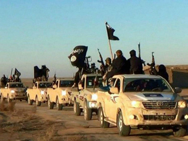 16 ISIS fighters who contracted HIV from two Moroccan sex slaves are ordered to become suicide bombers 16 ISIS fighters who contracted HIV from two Moroccan sex slaves are ordered to become suicide bombers