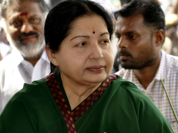 அதிமுக மீது அதிருப்தி